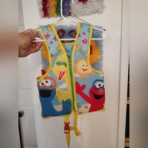 Sesame Street Water Life Vest